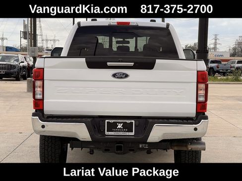 Used 2022 Ford F250 Lariat w/ Lariat Value Package AWD/4WD image 4