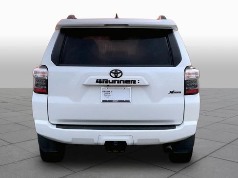 Used 2024 Toyota 4Runner SR5 Premium w/ Moonroof Package RWD image 5