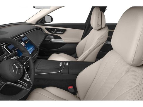 New 2026 Mercedes-Benz E 350 4MATIC Sedan image 6
