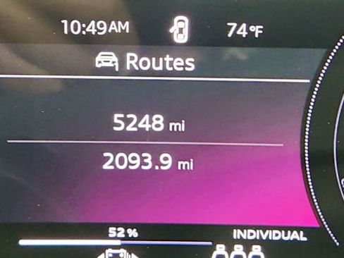 Used 2025 Audi A6 e-tron Premium Plus w/ Premium Plus image 41