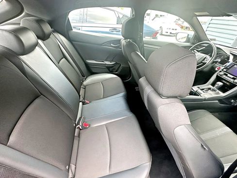 Used 2021 Honda Civic Sport image 32