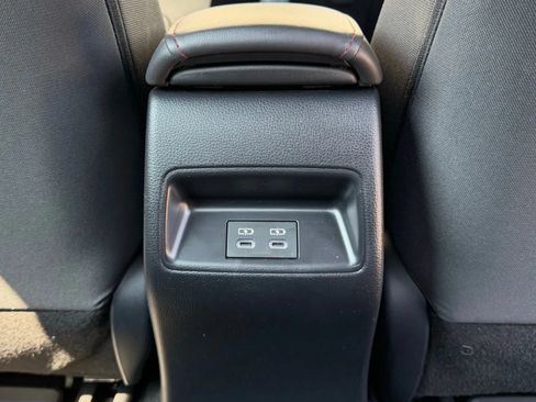 Used 2024 Toyota Corolla SE FWD image 23