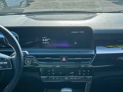 Used 2024 Kia Seltos S FWD image 14