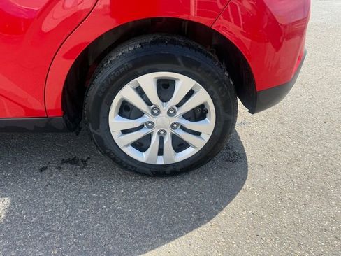 Certified 2024 Kia Soul LX FWD image 16