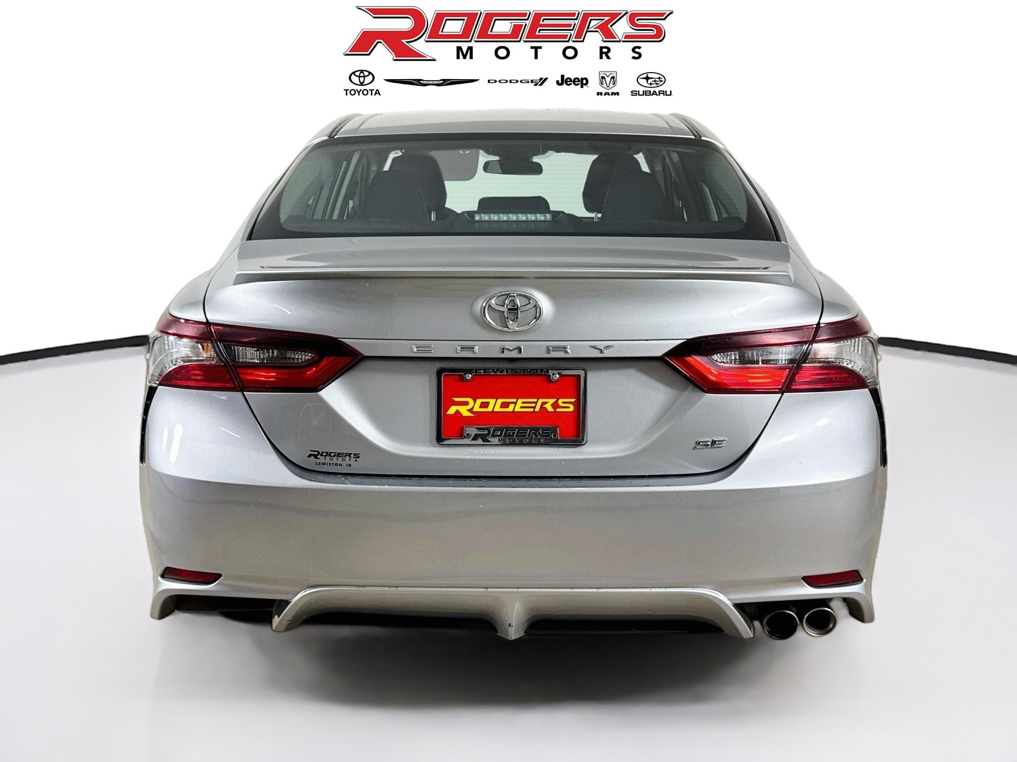 Used 2024 Toyota Camry SE FWD image 12