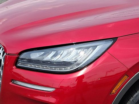 Certified 2024 Lincoln Corsair AWD w/ Equipment Group 101A image 9