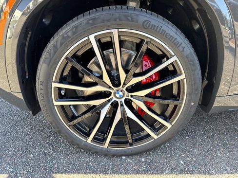 New 2026 BMW X5 sDrive40i image 10