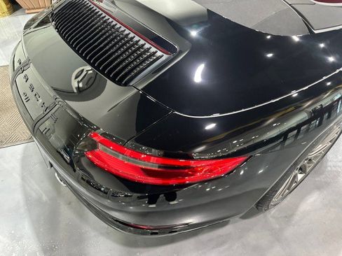 Used 2017 Porsche 911 Carrera image 25