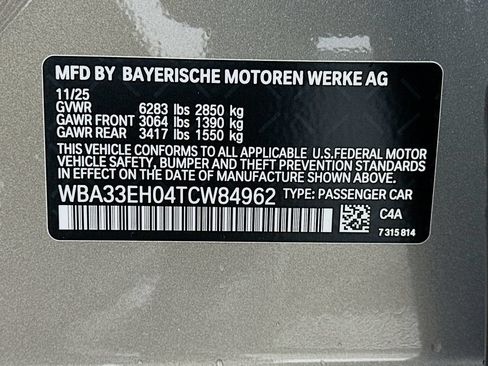 Used 2026 BMW 740i xDrive AWD/4WD image 32