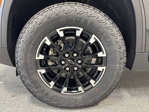 New 2026 Chevrolet Traverse Z71 w/ Driver Confidence Package image 45