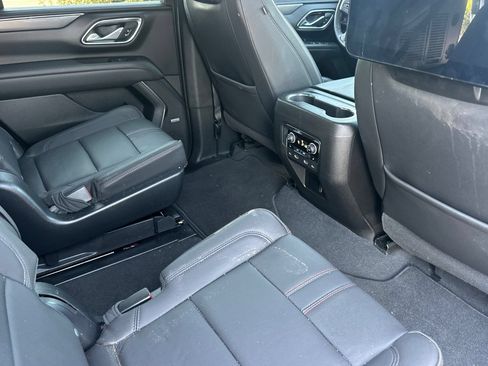 Used 2023 Chevrolet Tahoe RST w/ RST Performance Edition AWD/4WD image 18