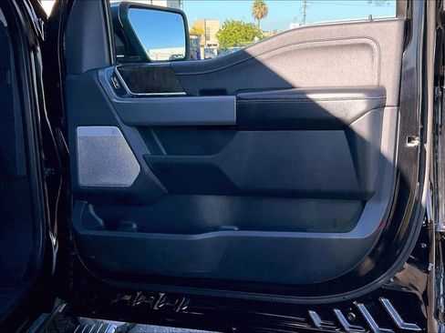 Used 2023 Ford F150 Lariat w/ Equipment Group 502A High image 17