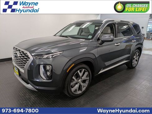 Used 2022 Hyundai Palisade SEL w/ 8P Bench Seat Package AWD/4WD image 1