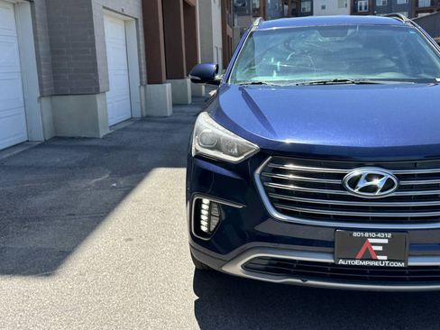 Used 2017 Hyundai Santa Fe Limited w/ Cargo Package AWD/4WD image 10