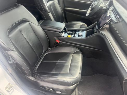 Used 2023 Jeep Grand Cherokee L Limited AWD/4WD image 63