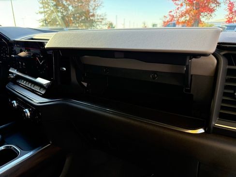 Used 2023 GMC Sierra 1500 SLT w/ SLT Premium Package image 38