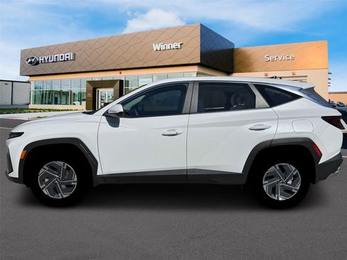 New 2026 Hyundai Tucson Blue SE AWD/4WD image 22