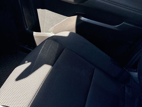 Used 2023 Chevrolet Colorado LT image 13