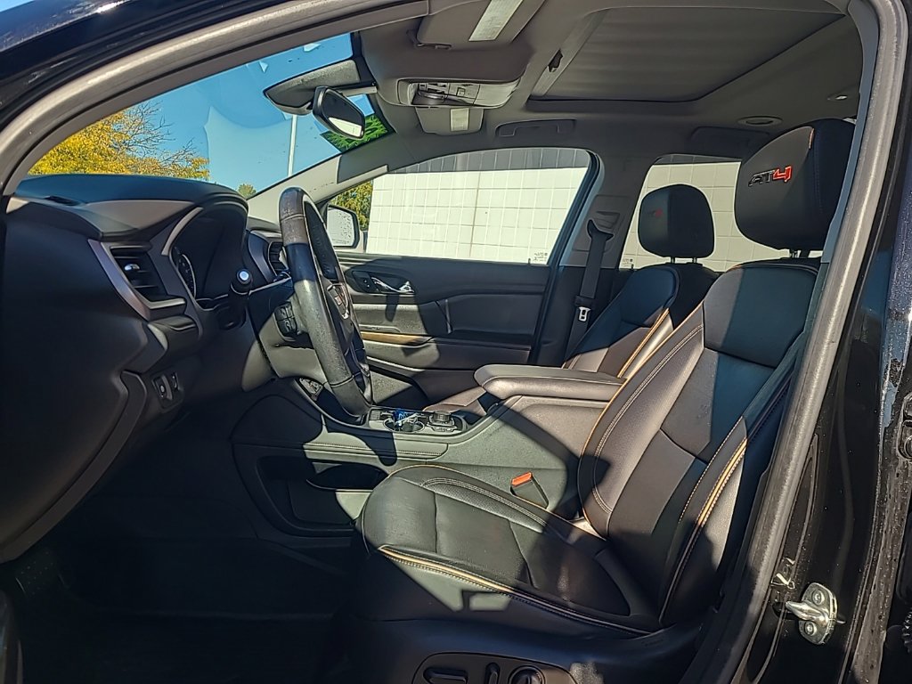 Used 2020 GMC Acadia AT4 w/ Driver Alert Package II AWD/4WD image 10
