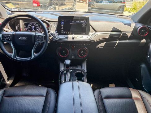Certified 2023 Chevrolet Blazer RS w/ Enhanced Convenience Package FWD image 17