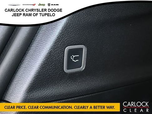 New 2026 Chrysler Voyager LX image 38