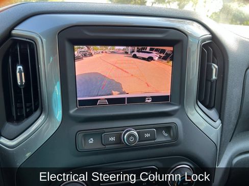 Used 2023 Chevrolet Silverado 1500 Custom Trail Boss AWD/4WD image 21