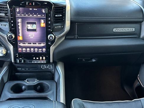 Used 2019 RAM 1500 Laramie image 27