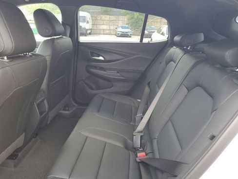 New 2026 Buick Envista Sport Touring w/ Convenience I Package FWD image 10