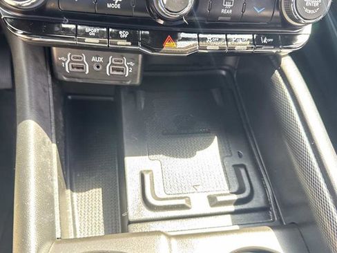 Used 2022 Dodge Durango R/T image 21