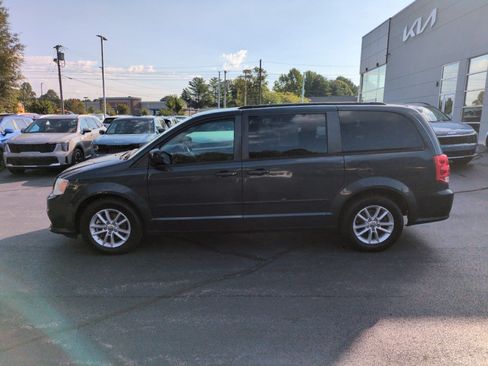 Used 2013 Dodge Grand Caravan SXT FWD image 4