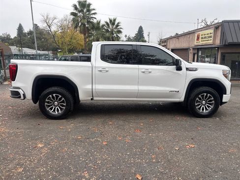 Used 2020 GMC Sierra 1500 AT4 w/ AT4 Premium Package image 7