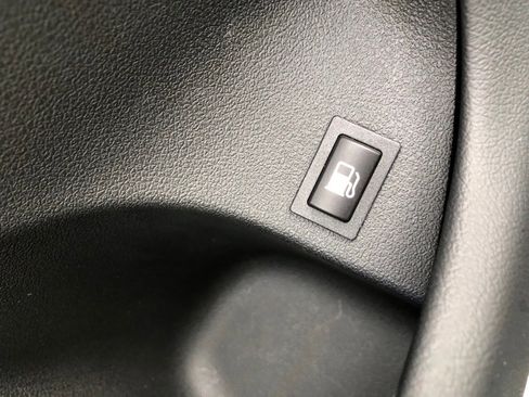 Used 2023 BMW X5 xDrive45e w/ Executive Package image 15