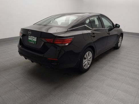 Used 2024 Nissan Sentra S FWD image 9