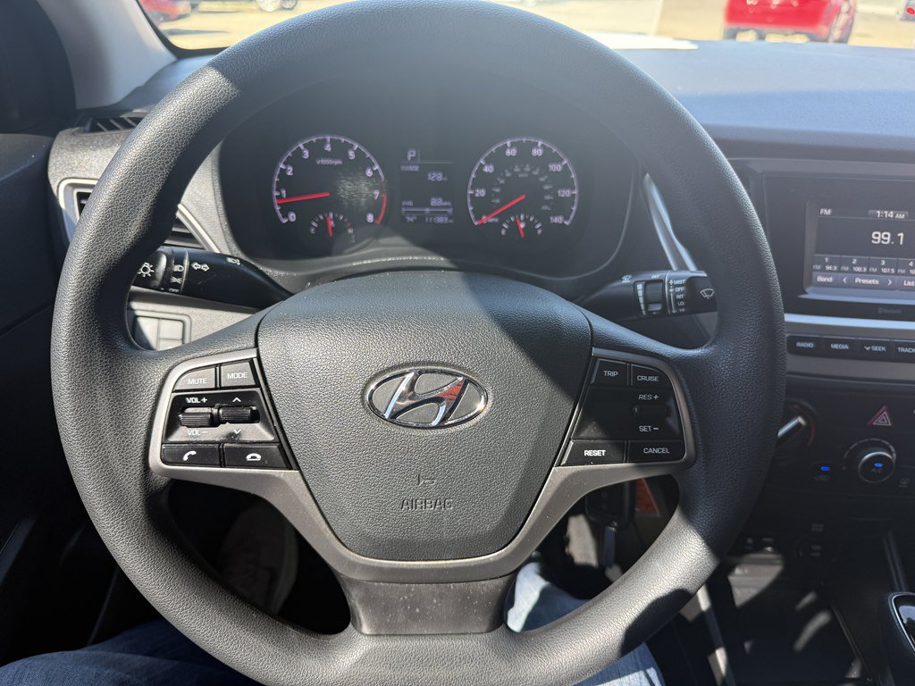 Used 2018 Hyundai Accent SE FWD image 15