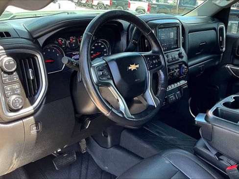 Used 2021 Chevrolet Silverado 2500 LTZ image 17