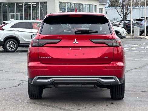 New 2026 Mitsubishi Outlander SE AWD/4WD image 5