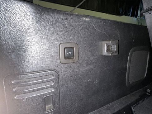 Used 2011 Ford Expedition EL XLT w/ 203A Rapid Spec Order Code image 19