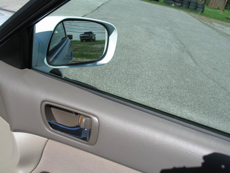 Used 2005 Toyota Camry LE FWD image 44