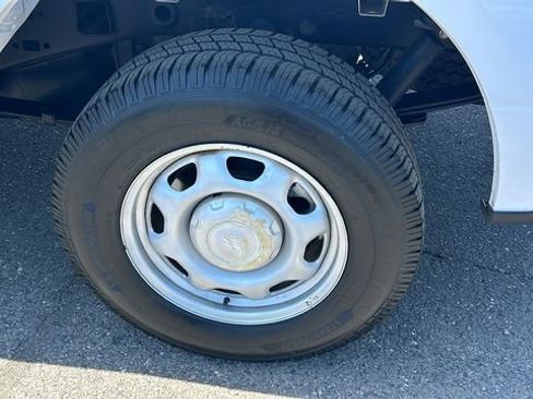 Used 2020 Ford F150 XL w/ Equipment Group 101A Mid RWD image 6