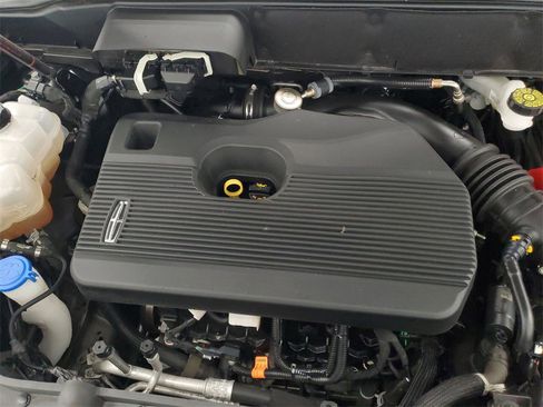 Used 2021 Lincoln Nautilus Reserve w/ Monochromatic Package image 11