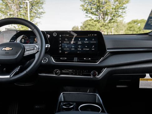New 2027 Chevrolet Equinox LT AWD/4WD image 15