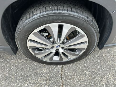 Used 2021 Subaru Ascent Touring w/ Popular Package #2 AWD/4WD image 10