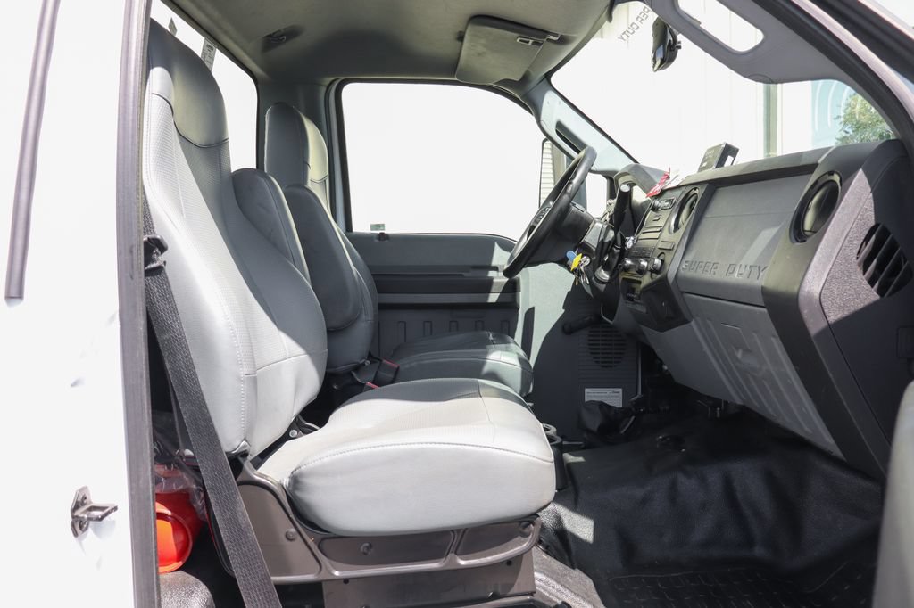 Used 2019 Ford F650 2WD Regular Cab Super Duty image 28