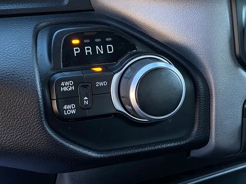 Used 2024 RAM 2500 Big Horn image 21