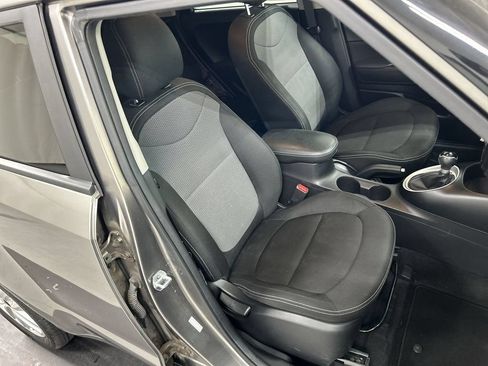 Used 2019 Kia Soul + FWD image 22