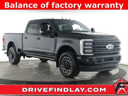 Used 2025 Ford F250 Platinum AWD/4WD image 1