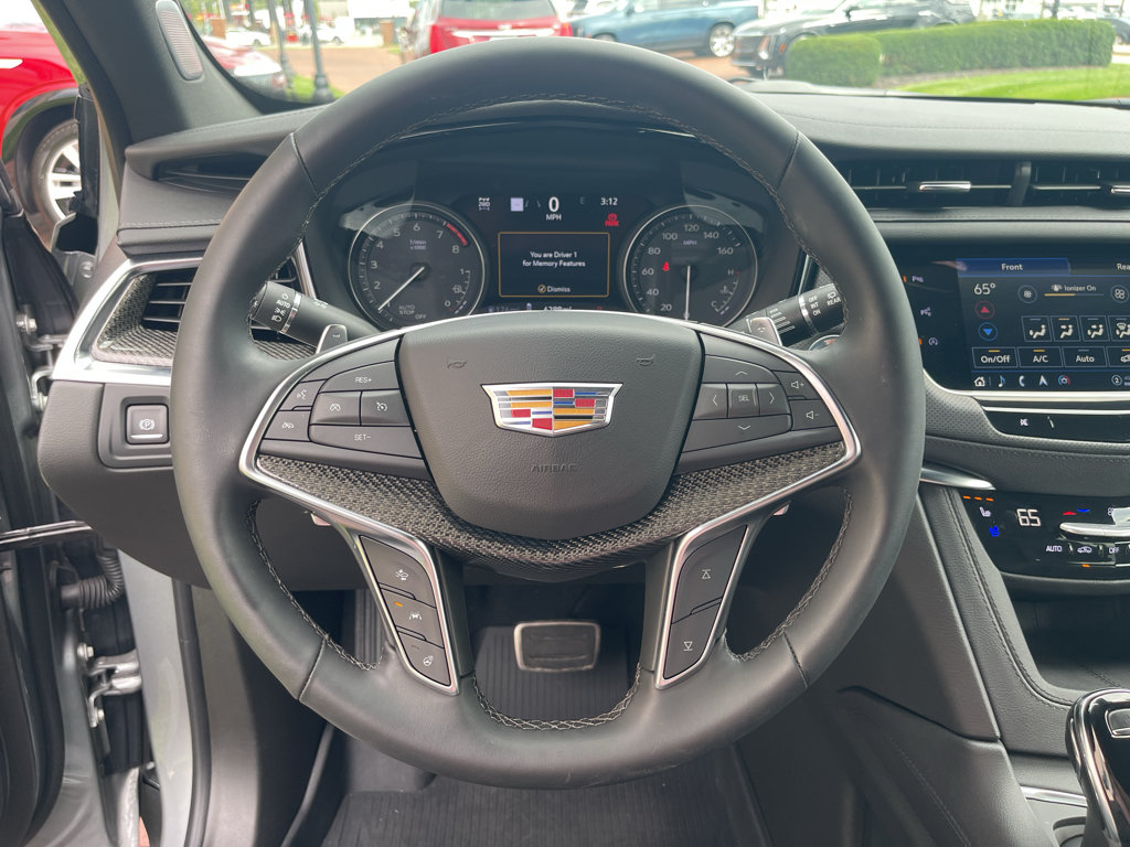 Used 2026 Cadillac XT5 Sportv w/ LPO, Floor Liner Package AWD/4WD image 25