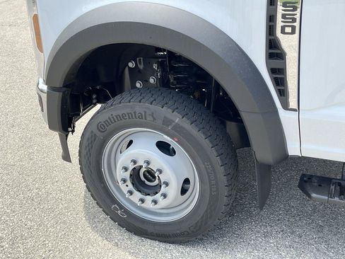 New 2026 Ford F550 4x4 Supercab Super Duty image 28