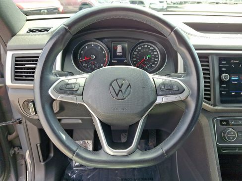 Used 2020 Volkswagen Atlas Cross Sport SE AWD/4WD image 19