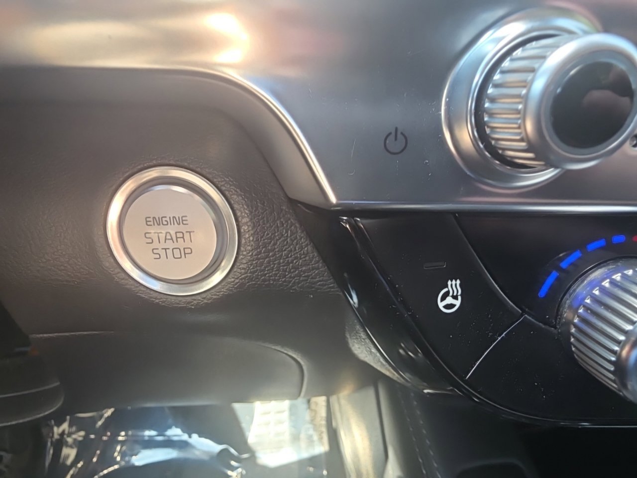 Used 2022 Kia Telluride SX w/ SX Prestige Package AWD/4WD image 35